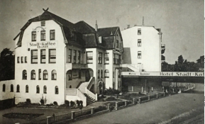 Hotel - Restaurant Stadtcafe. Danach Museum fr Vor- und Frhgeschichte. Nach derm Tode Karl Wallers umbenannt in `Karl Waller-Museum fr Vor- und Frhgeschichte.