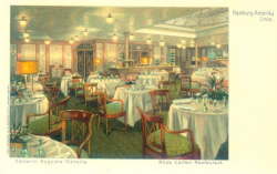 Ritz´s  Carlton-Restaurant an Bord der MS `Augusta Viktoria´