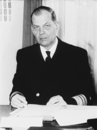 Inspekteur der Bundesmarine Vizeadmiral Friedrich Ruge